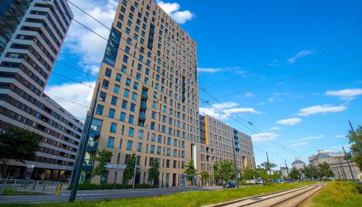 Dreams Apartmens Centrum Варшава Екстериор снимка