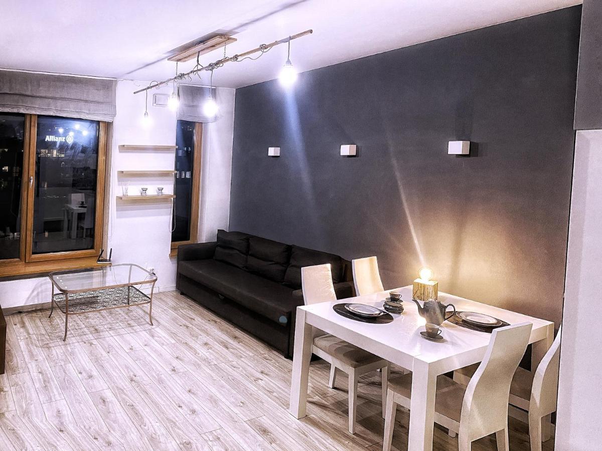 Dreams Apartmens Centrum Варшава Екстериор снимка